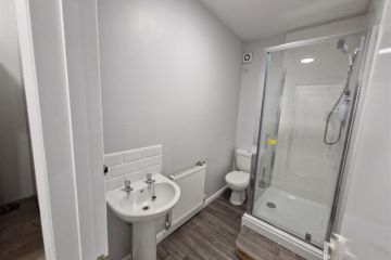 Bath Inn, Robin Hood Street
